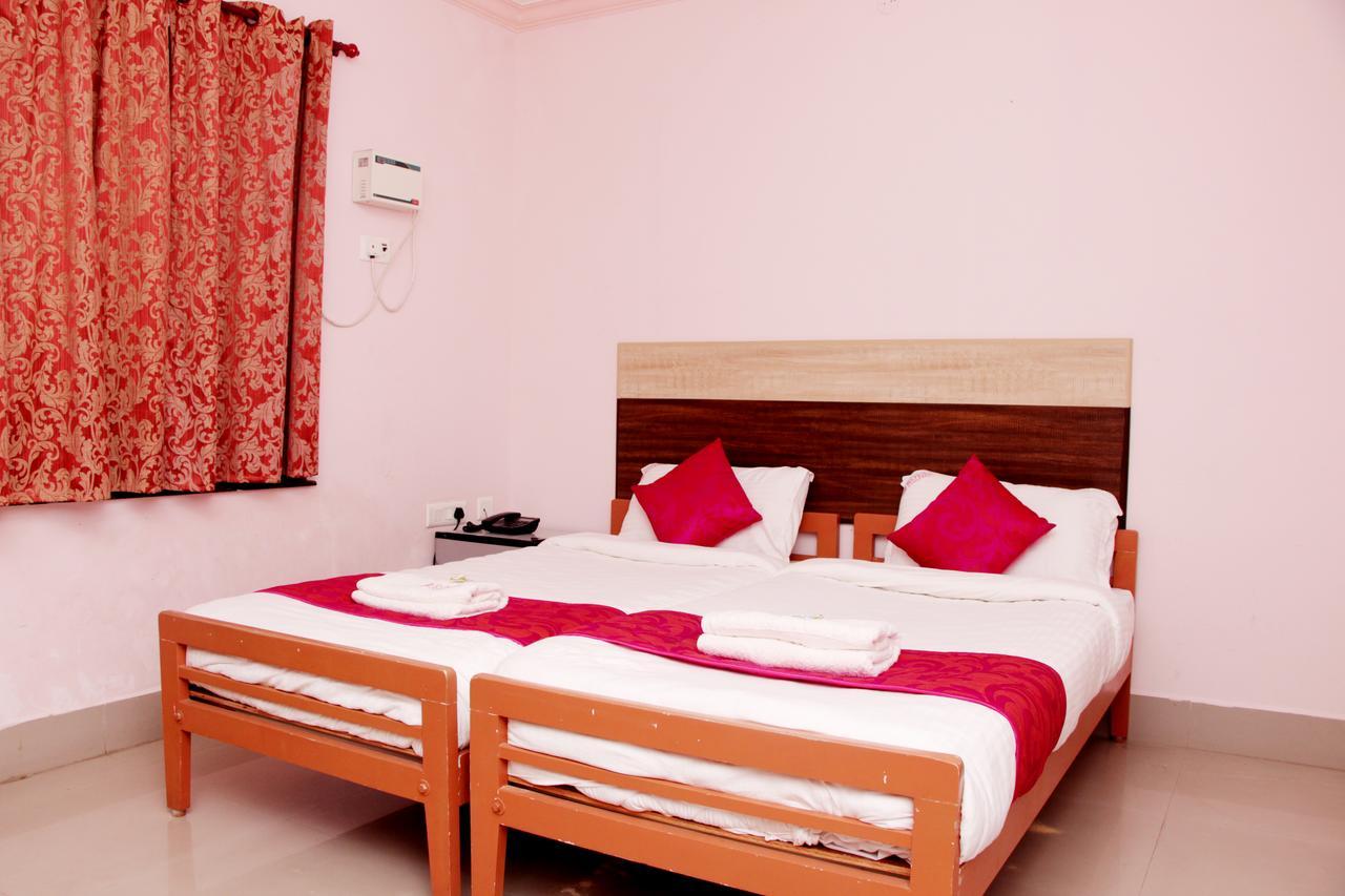 Hotel Royal Grand Days Chennai Exterior foto