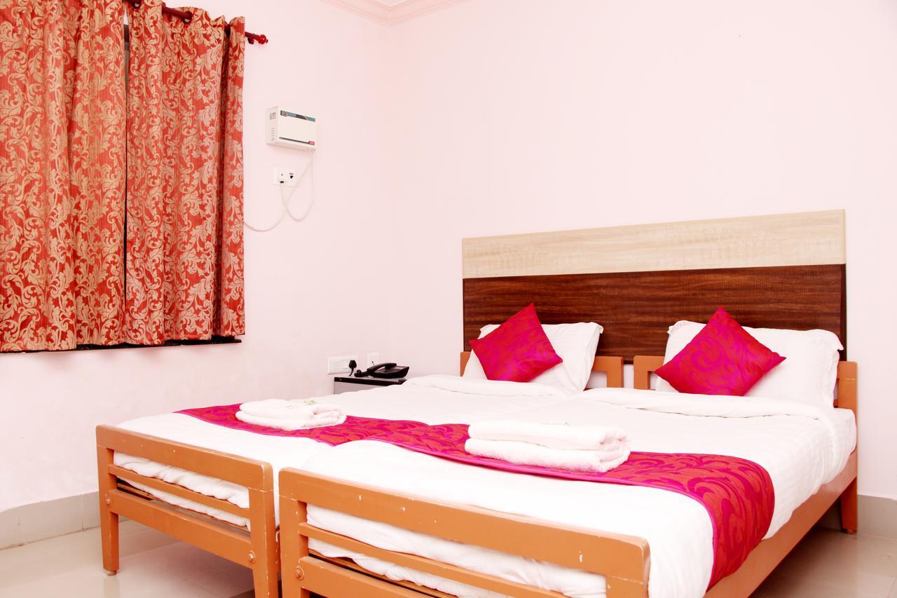 Hotel Royal Grand Days Chennai Exterior foto